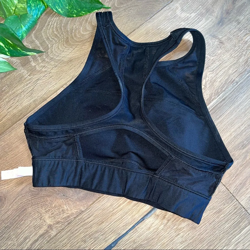 VS PINK High Neck Sports Bra Padded - Image 4