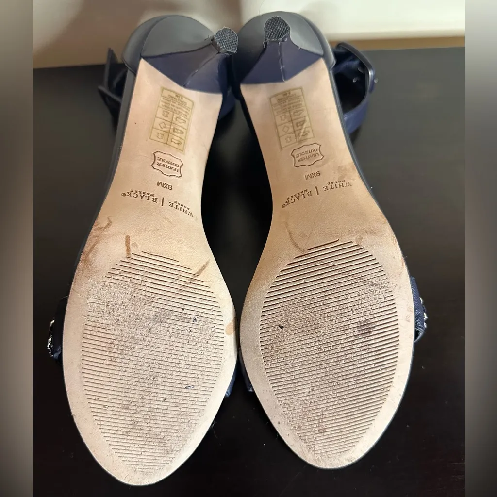 White House Black Market Navy Heels with Silver Chain Detail - Image 8