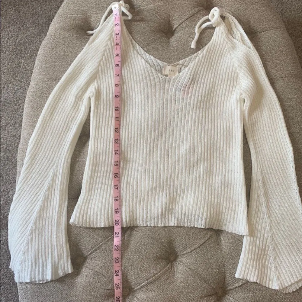 ‎Lightweight Shoulder Tie Sweater - Image 8