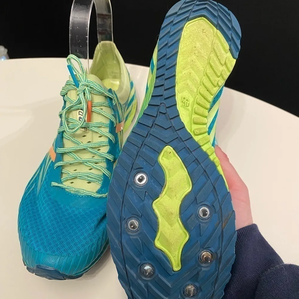 NEW BALANCE XC900v4 Cleats - Image 10