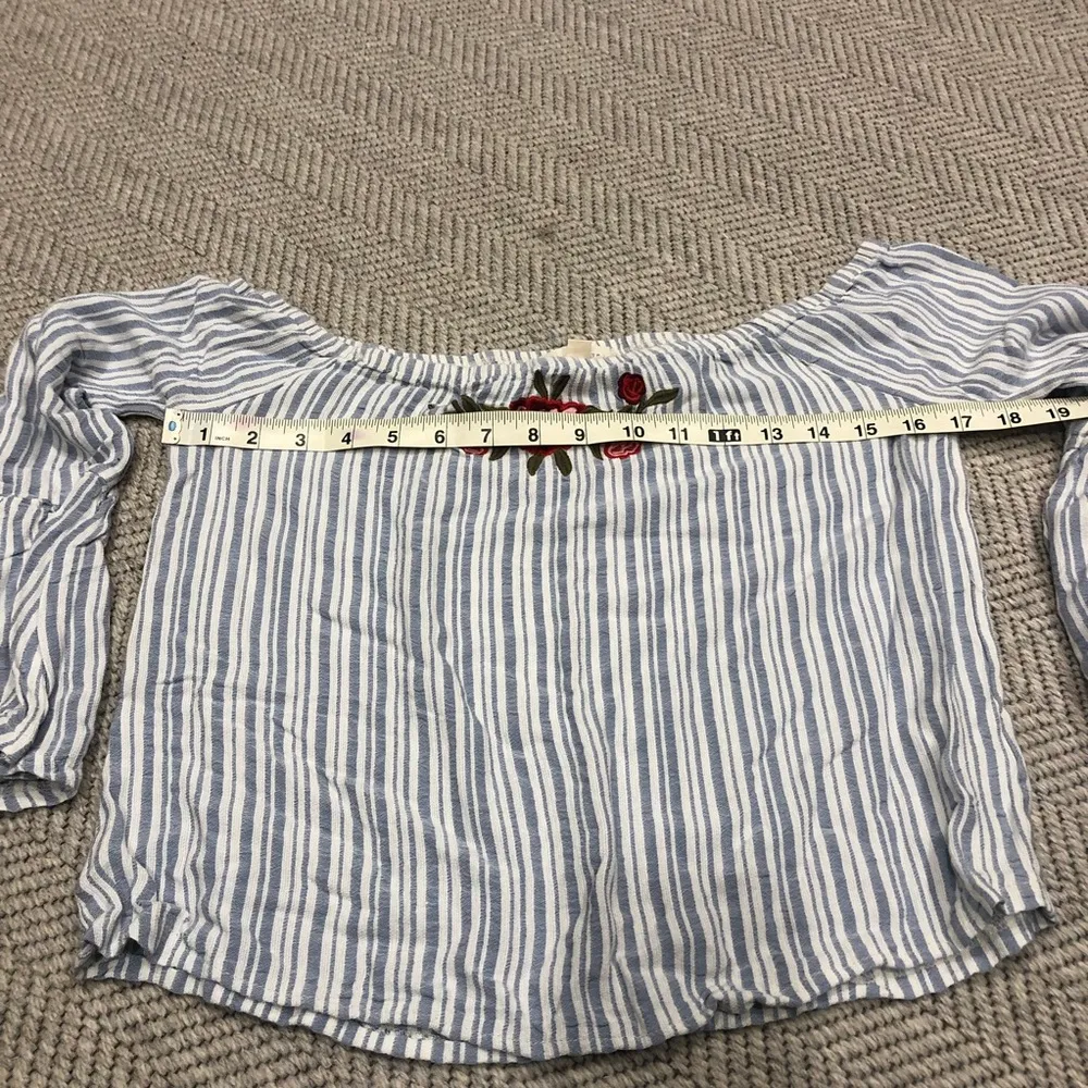 L.A Hearts women’s off shoulder top - Image 3