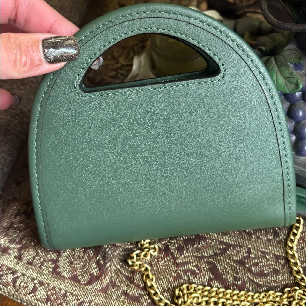 Authentic COACH 1941  Glovetanned leather Chain Shoulder Bag/Wallet/clutch - Image 9