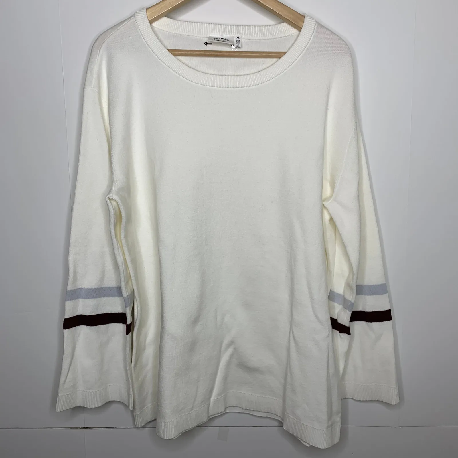 The Upside Halti Ulla White Oversized Knit Sweater Women's XL - Image 4