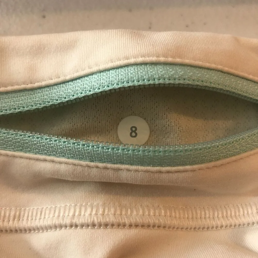 Lululemon Womens Groovy Run Shorts Lined White 8 - Image 3