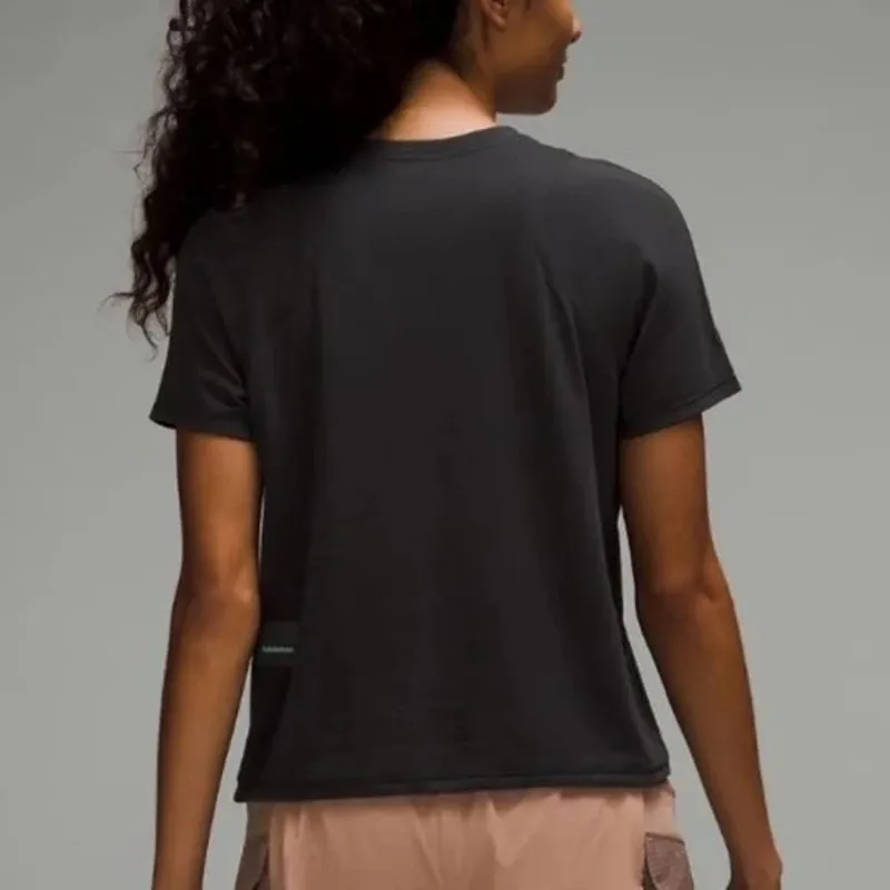 Lululemon Lightweight Cinched Hem Hiking T-Shirt Black size 8 - Image 9