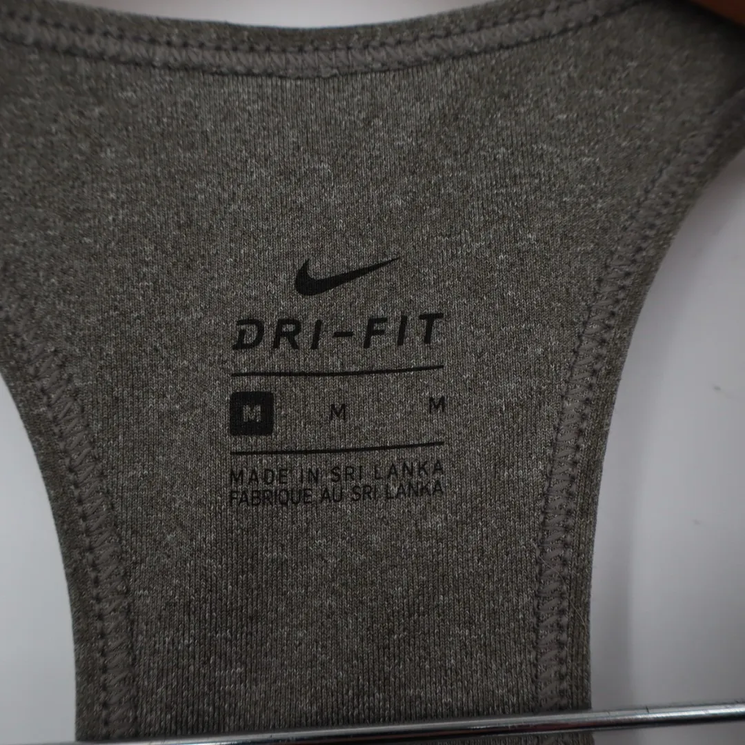 Nike Dri-Fit Sports Bra Womens Medium Heather Gray Racerback Yoga Active Wear - Image 3