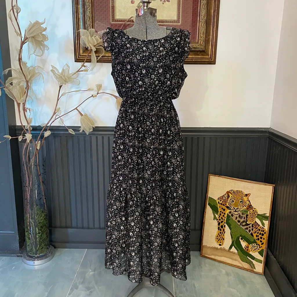 Le Ragazze Silk Blend Made in Italy Black Floral Flutter Sleeve Dress Sz L🧡🎀 Size L - Image 2