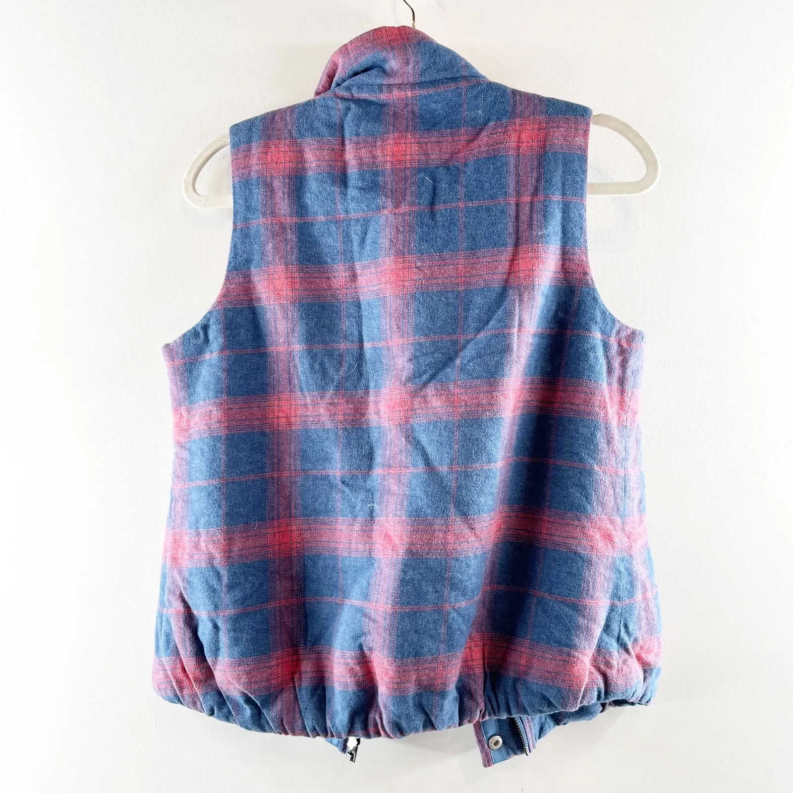 Dylan Sherpa Lined Snap Button Plaid Vest Blue Red Small - Image 3