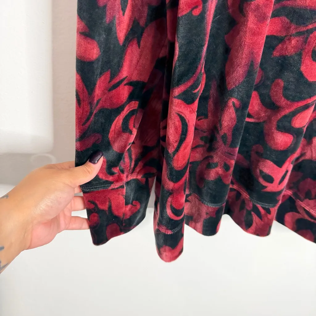 NWOT Chico's Zenergy Velour Funnel-Neck
Pullover Red Black Floral Soft‎ XXL (4) - Image 7