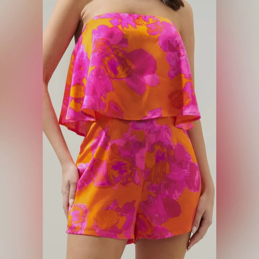 Shiny pink mai tai Barbie strapless romper - Image 5