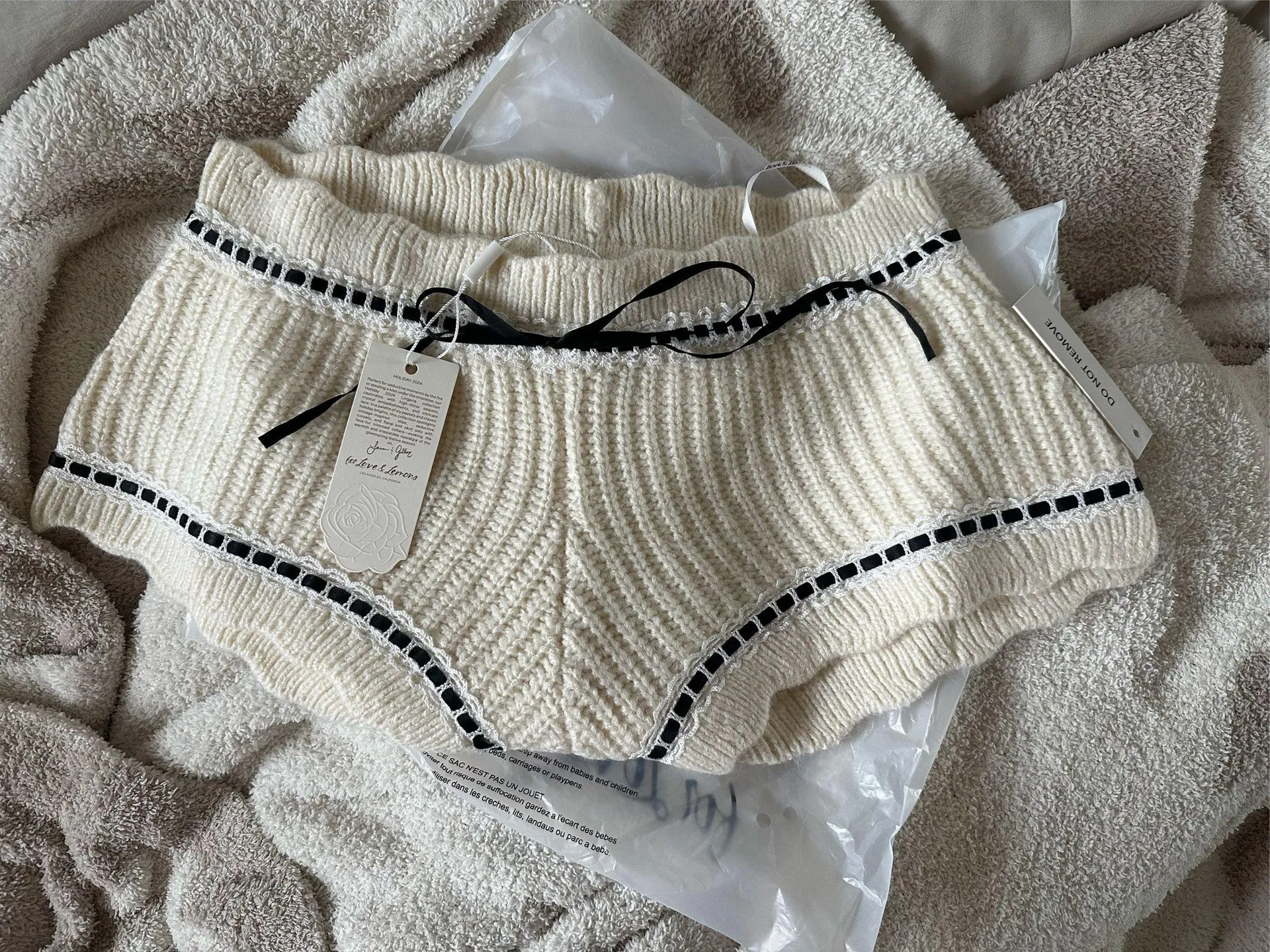 For Love & Lemons shorts - Image 9