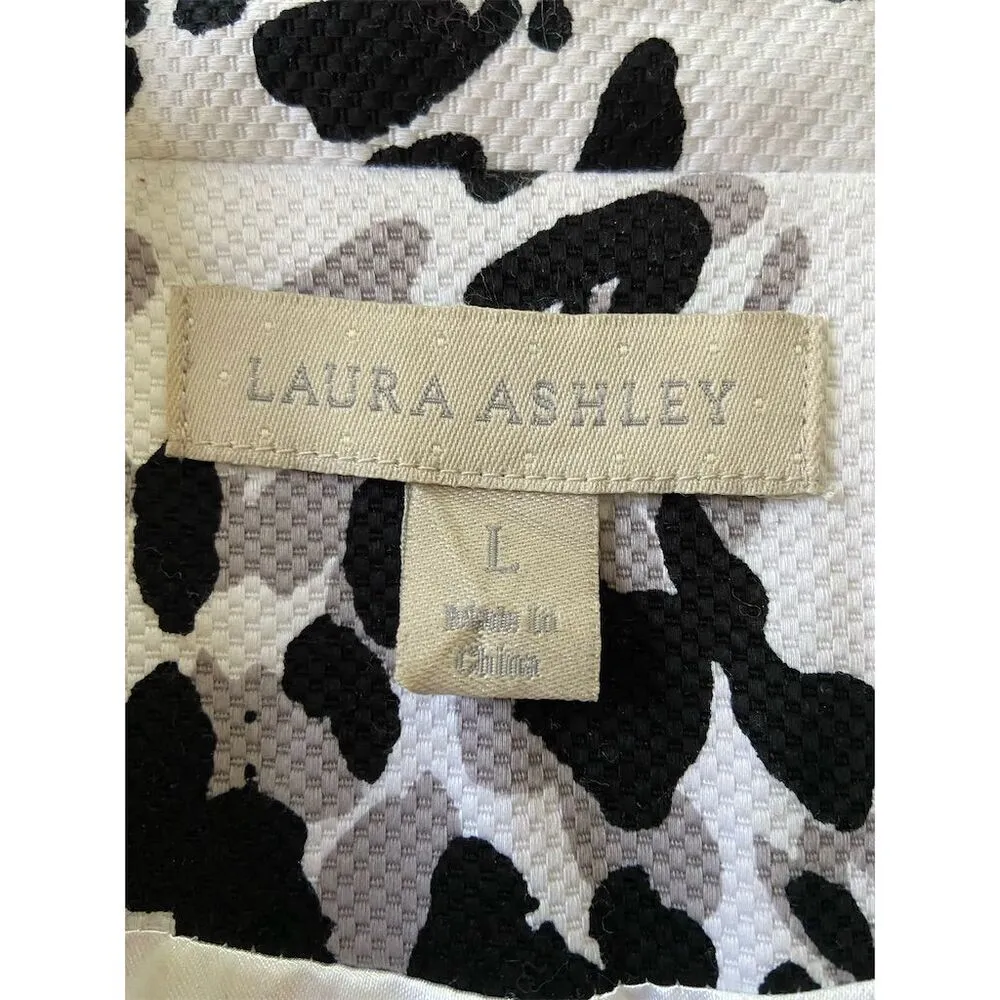 Laura Ashley Animal Print Blazer Classic Minimalist Parisian Academia Artistic - Image 3