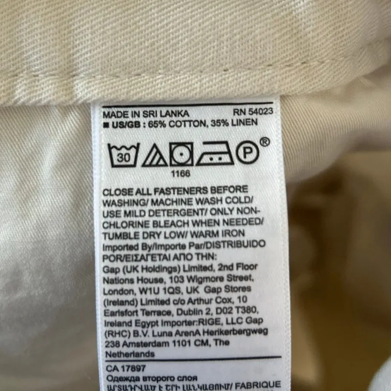 Banana Republic Archives Light Tan Pleated Cargo Straight Leg Safari Pants - Image 3