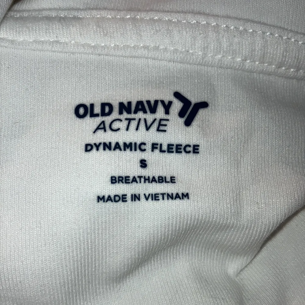 Old Navy Dynamic Fleece Quilted Jacket, Small - Image 4