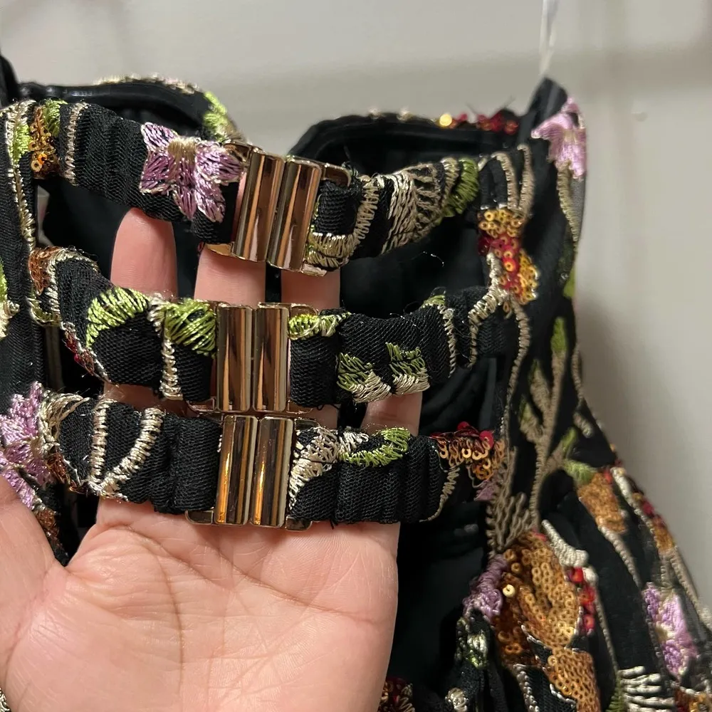 L’Atiste Fit And Flare Embroidered‎ Strapless Sequin Party Dress Size Medium NEW - Image 5