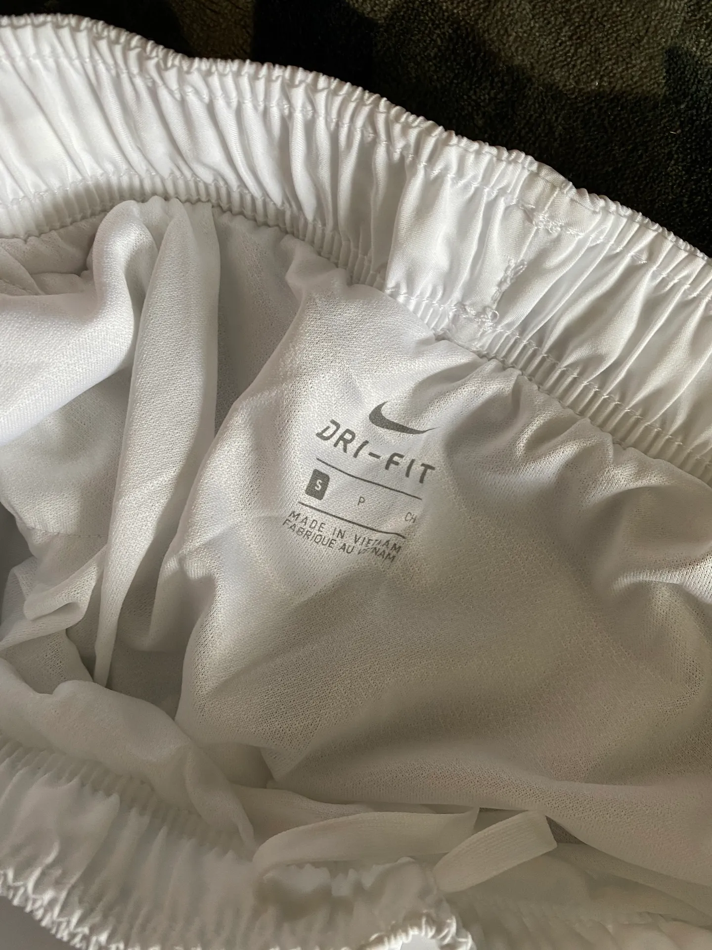 Nike Dri -fit Shorts - Image 4