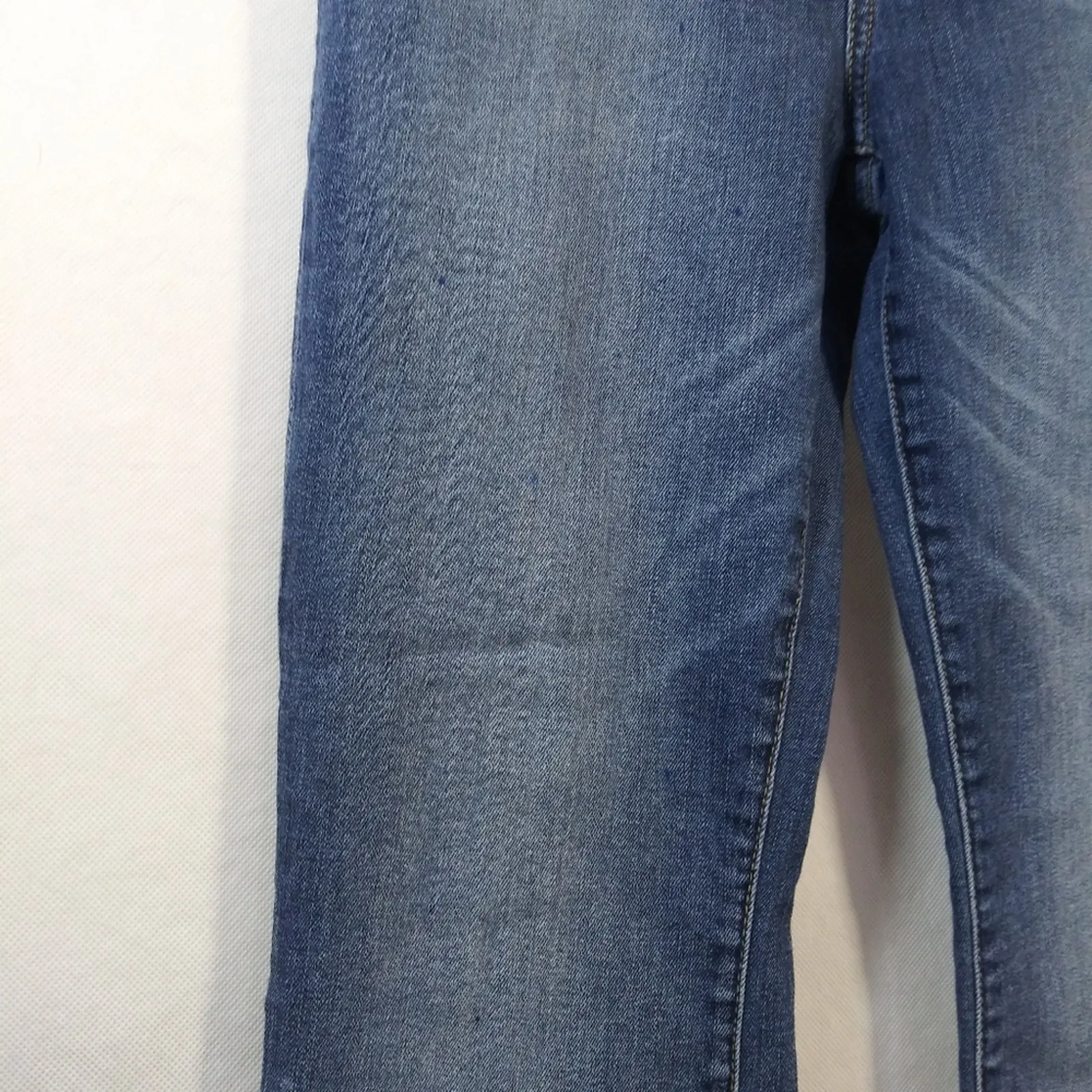 7 For All Mankind Blue Highwaist Slim Kick Jeans Raw Hem Size 30 - Image 5