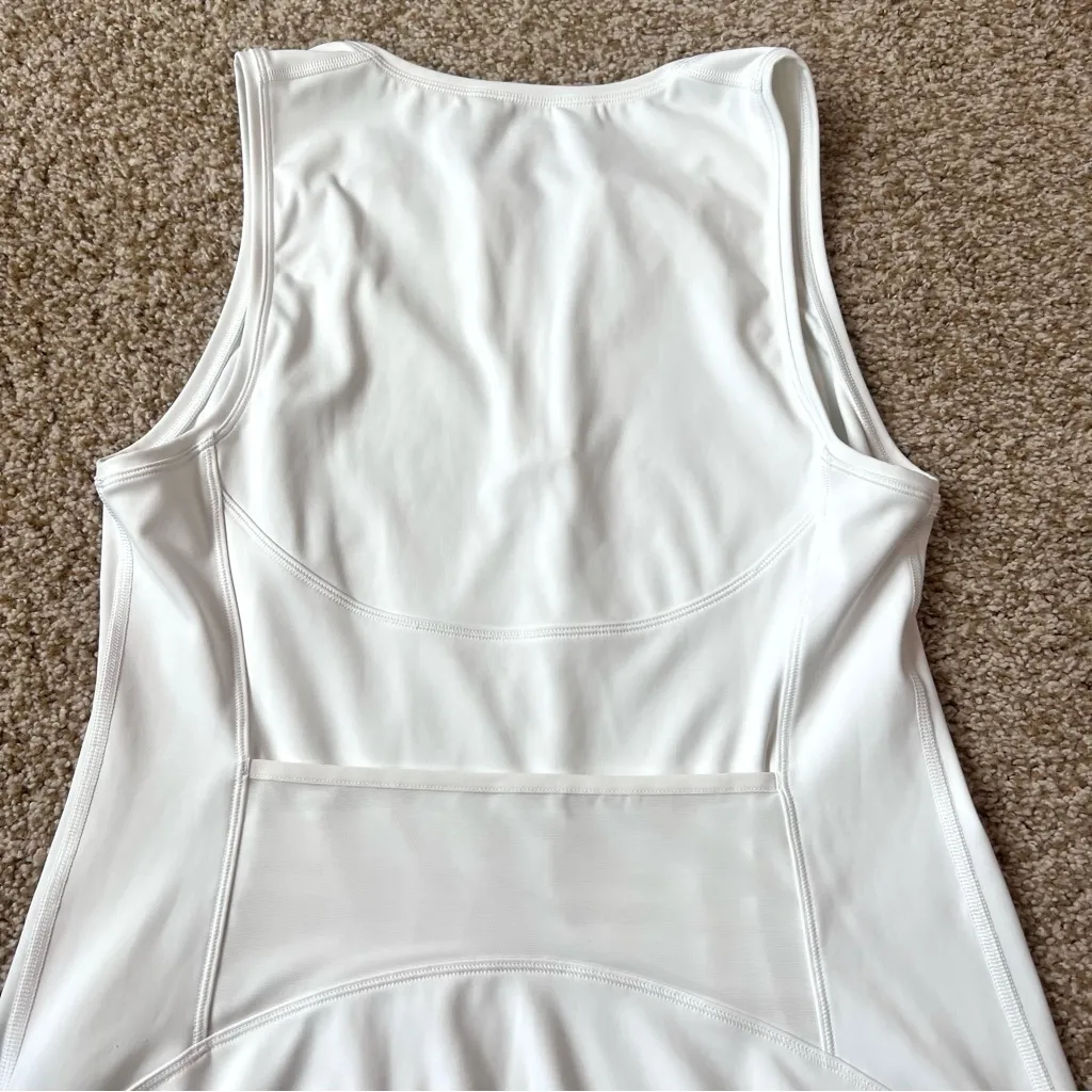 Athleta Ace Tennis Dress White Front Zip Sz Medium - Image 9