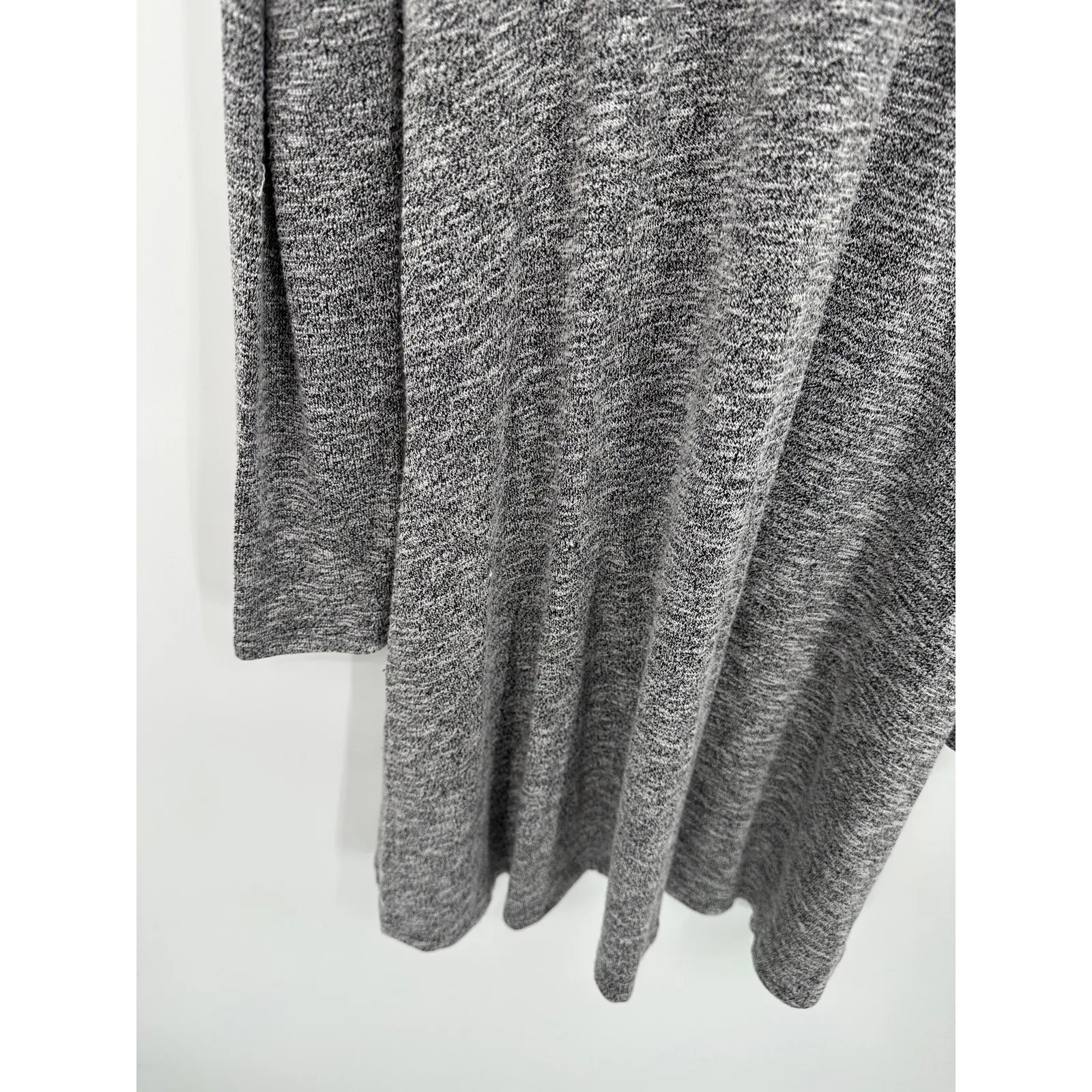 Elan Grey Long Sleeve Cutout Shoulder Knit Mini Dress Women's Size Medium M - Image 3