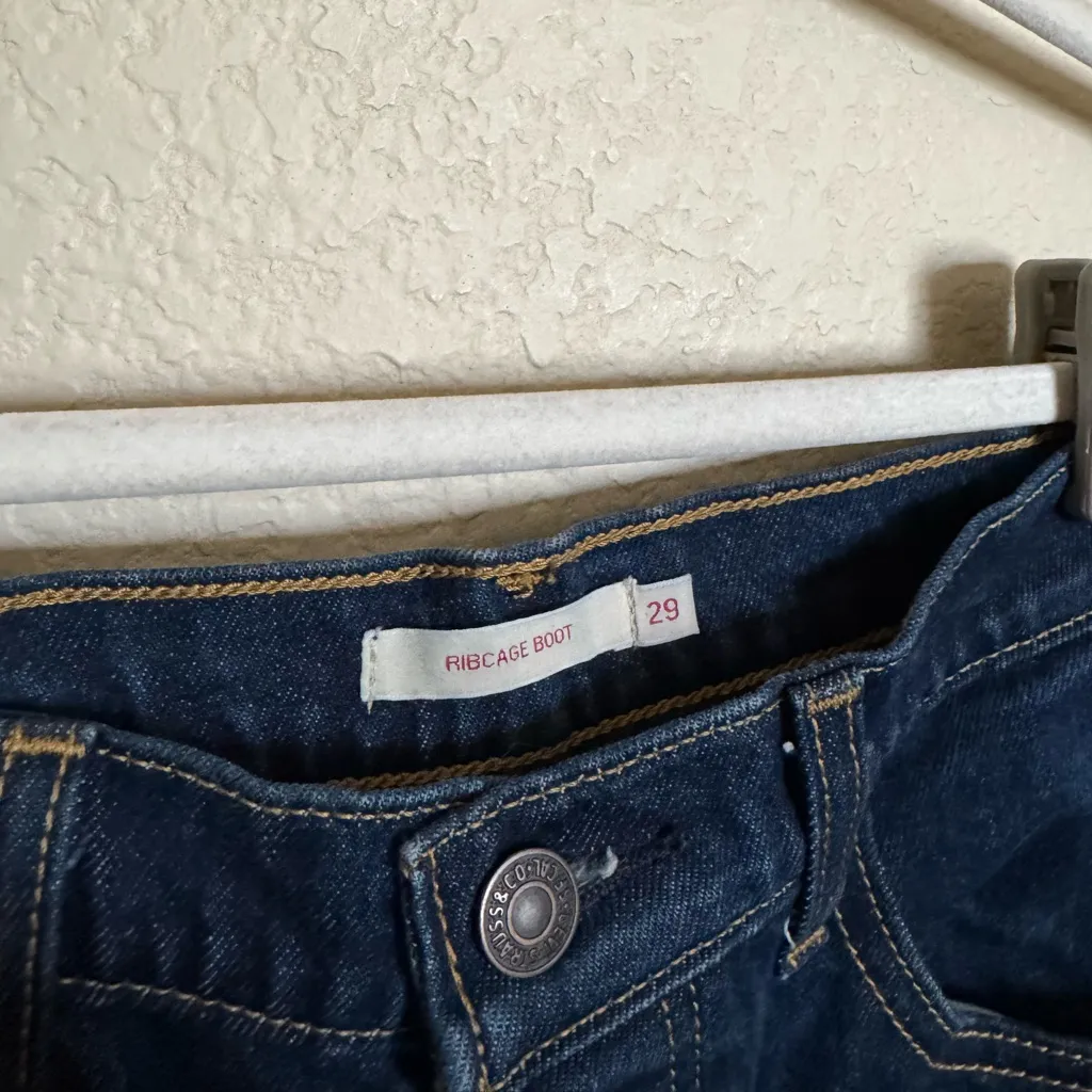 Levi’s‎ Ribcage Boot Cut Jeans Sz 29 in Dark Blue - Image 5