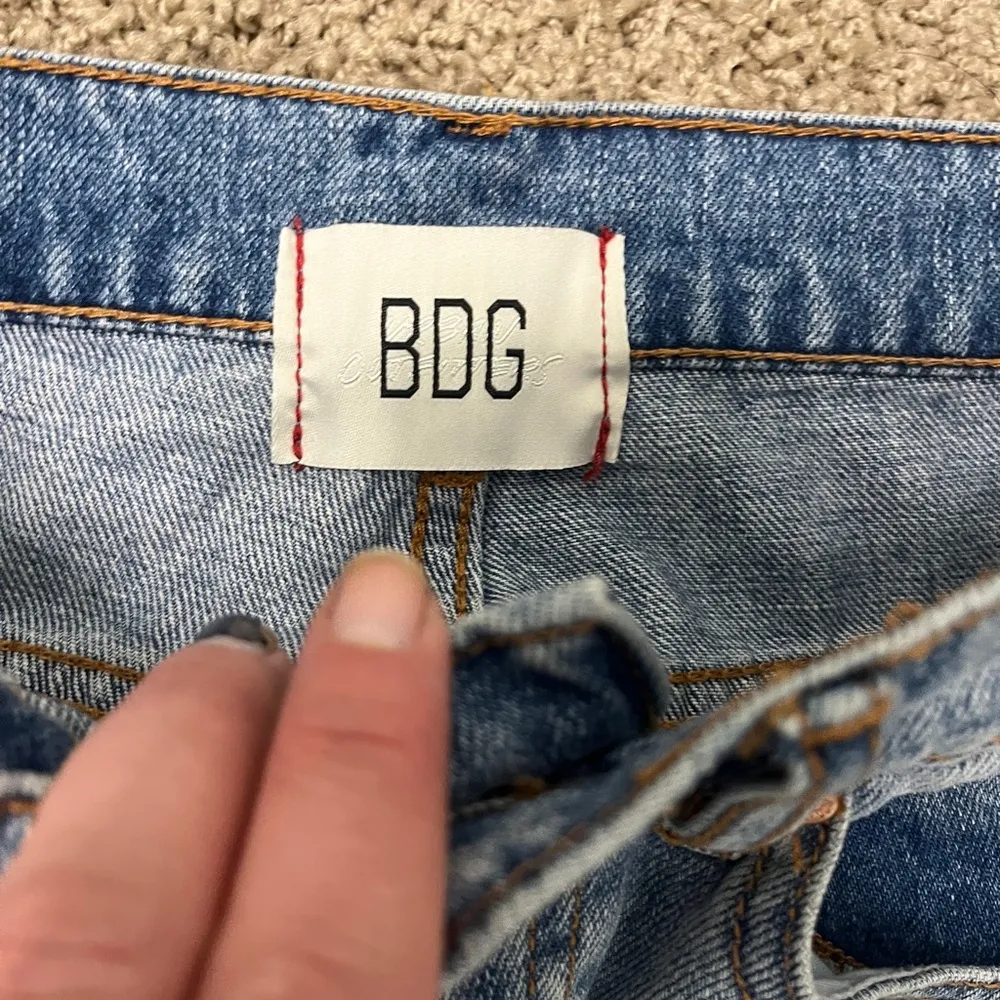BDG‎ High-Waisted Cowboy Jean Distressed Denim size 28 Urban Outfitters - Image 2