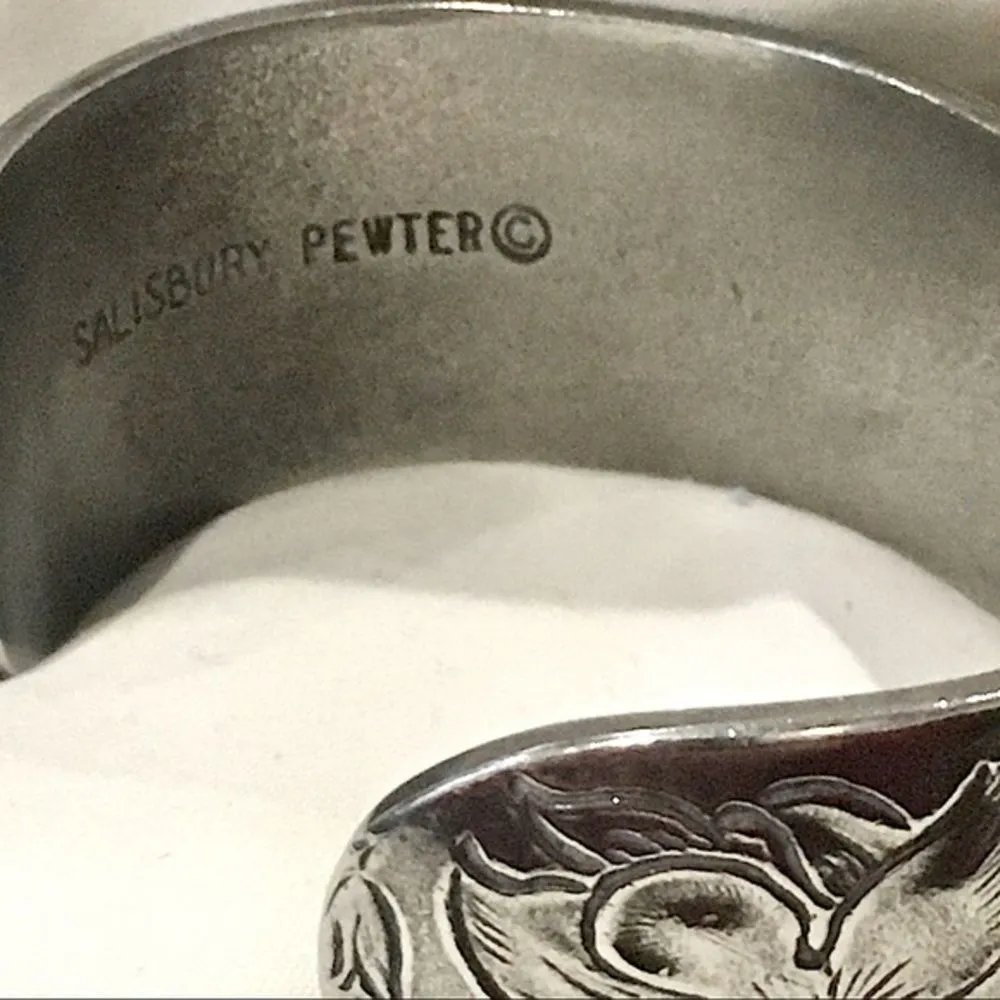 VINTAGE SALISBURY Floral Engraved Pewter Cuff - Image 8