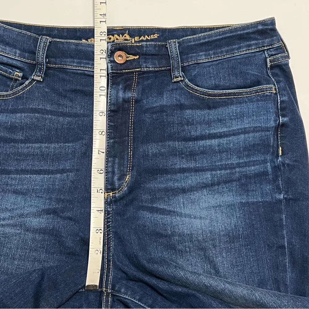 Arizona Jean Company Distressed Skinny Jeans Dark Wash Size 15 - Image 9