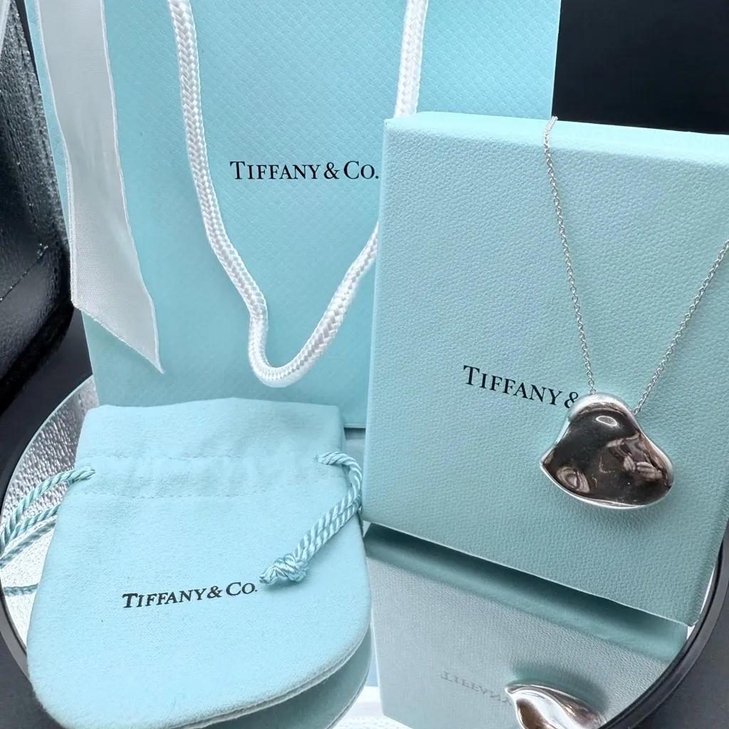 Rare Large Tiffany & Co. Elsa Peretti Full Heart Pendant Necklace SterlingSilver - Image 2