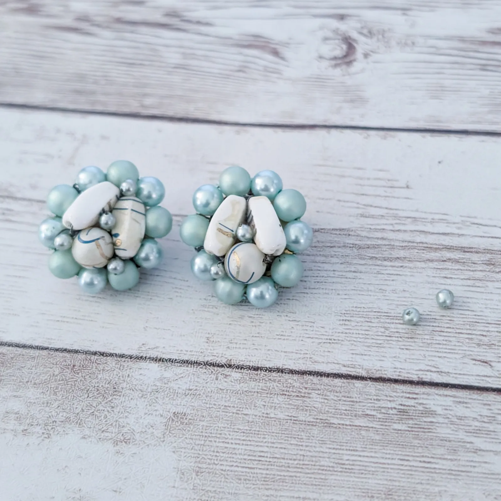 Vintage Clip On Earrings Large Aqua Cluster - Image 4