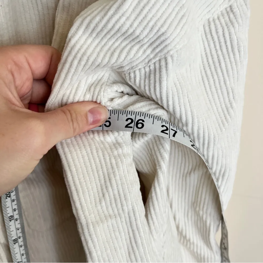 Dip white corduroy button front jacket shirt shacket women’s size large collared - Image 2