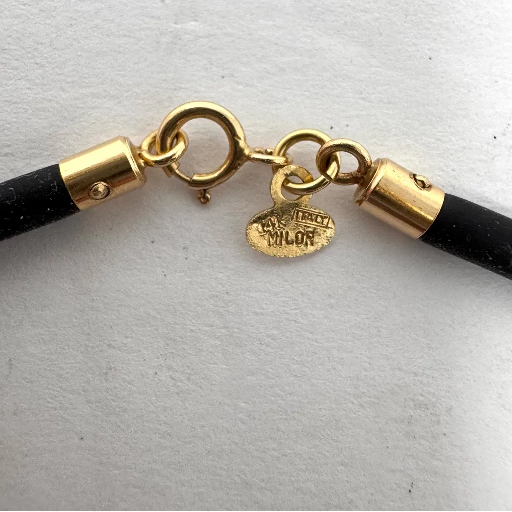 14K yellow gold Best Friend pendant on rubber cord w 14K closure, Italy, NWOT - Image 11