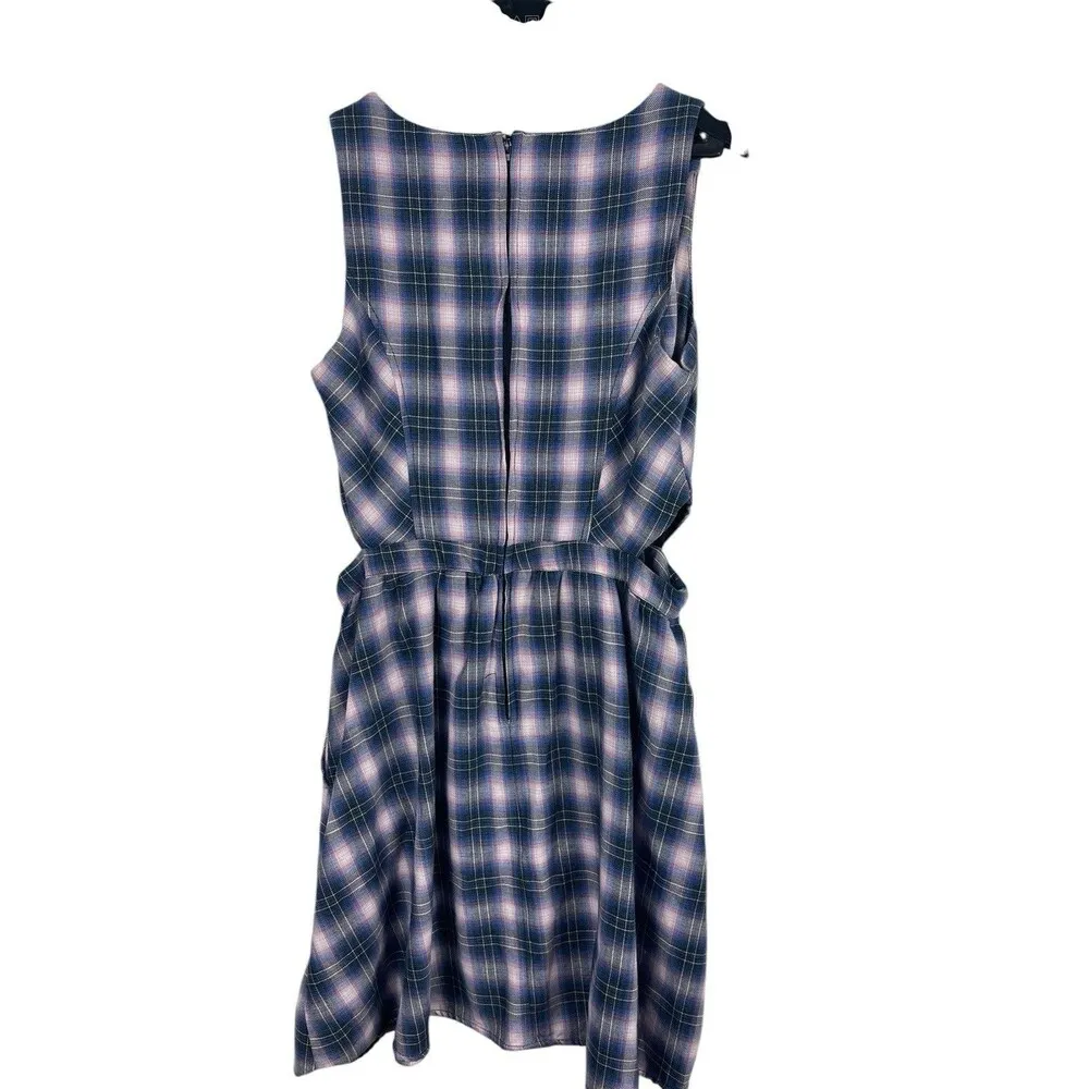 Hot Topic Plaid Pink Blue Gray Sleeveless Side Cut Out Skater Dress M - Image 2