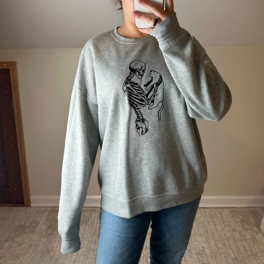 Shein: Gray Skeleton Kitty Crewneck Sweatshirt - Image 2