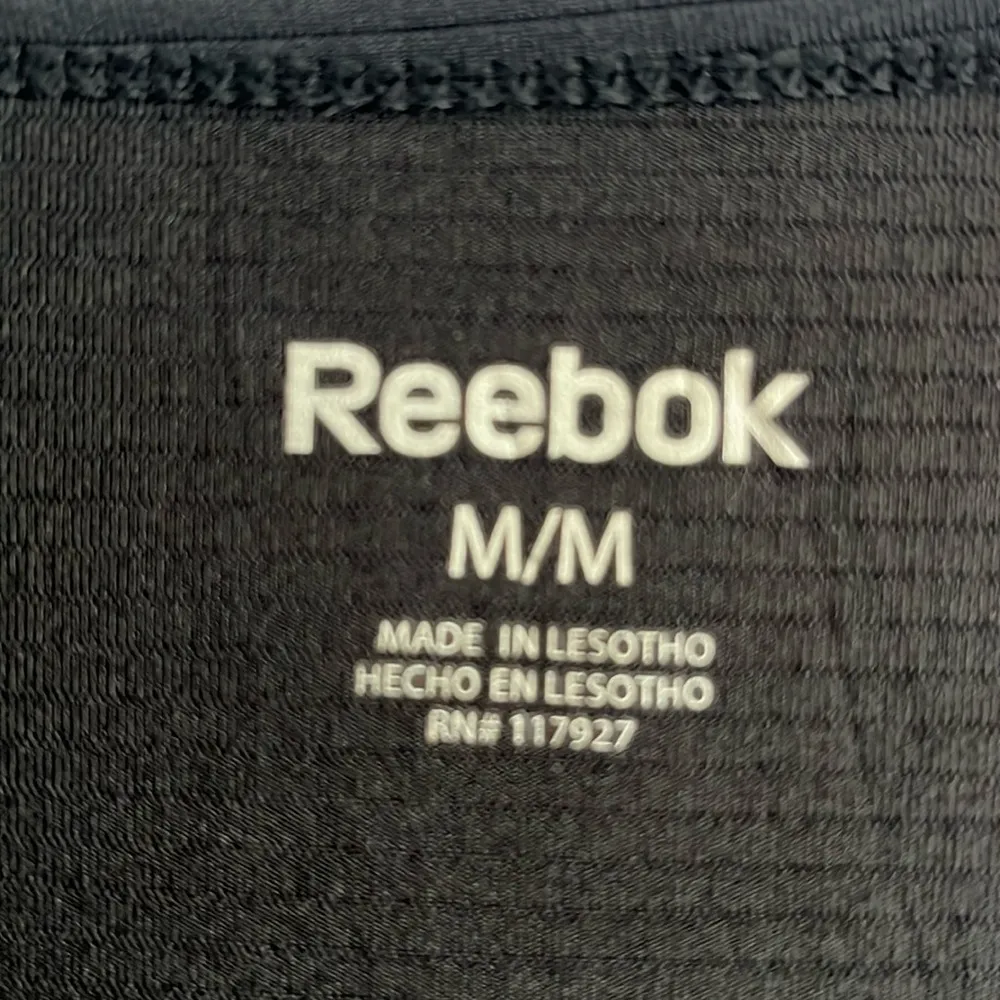 Reebok Women's Black Athletic‎ Short Sleeve Lightweight Top Size Medium - Image 2