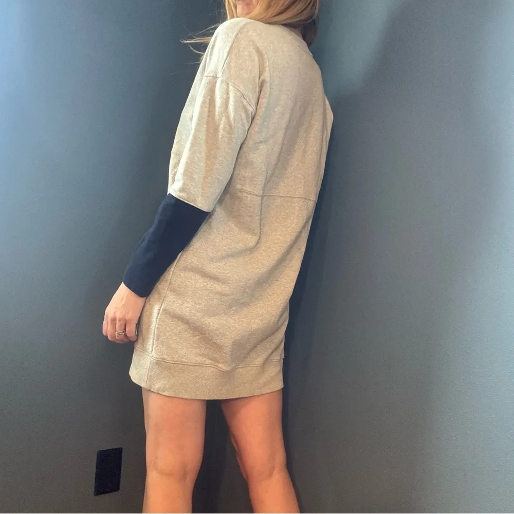 Madewell Jumpstart Oversize Sweatshirt Dress size Medium Armpit - Image 5