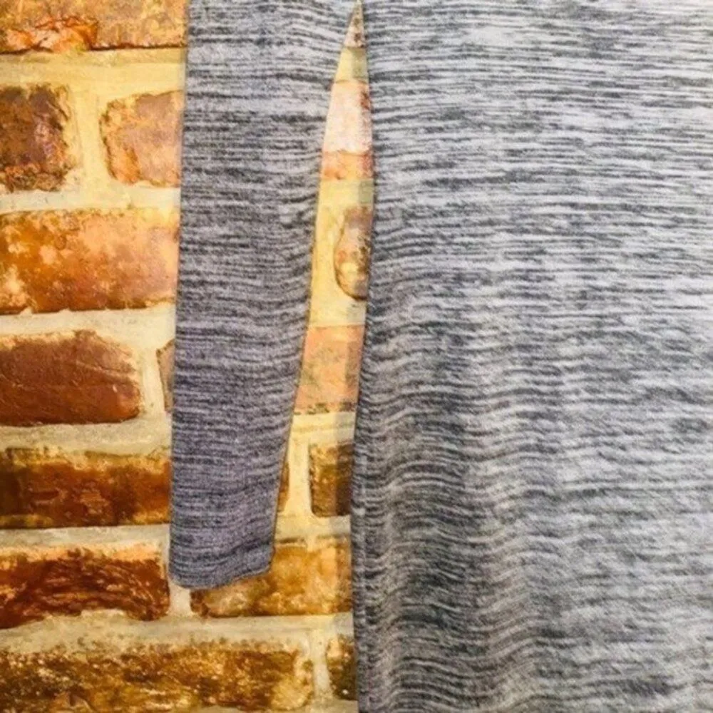 Chelsea & Theodore Cold Shoulder Static Gray Sweater Dress Women's Size XS - Image 2