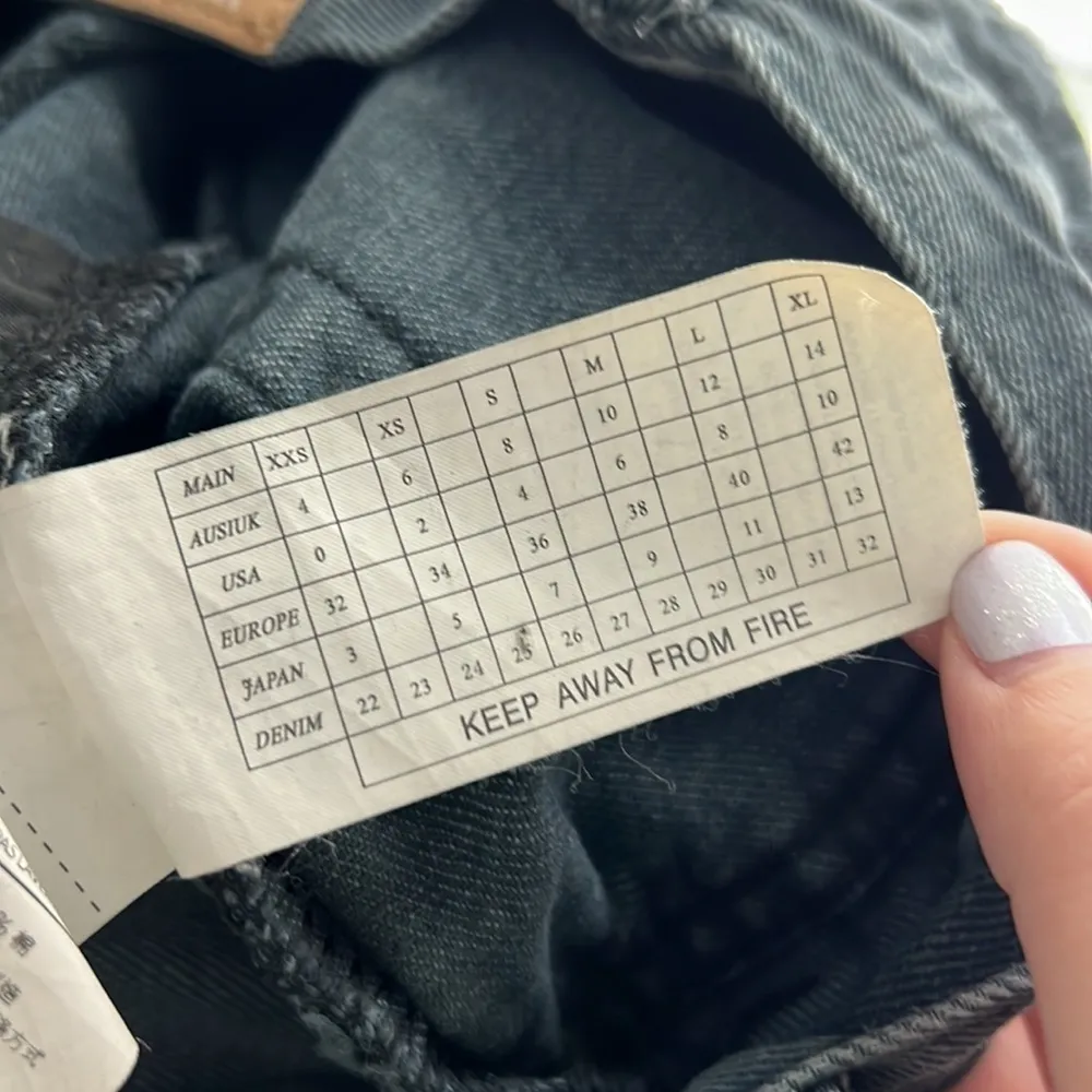 One Teaspoon Awesome Baggies Black Distressed Jeans Size 25 - Image 10