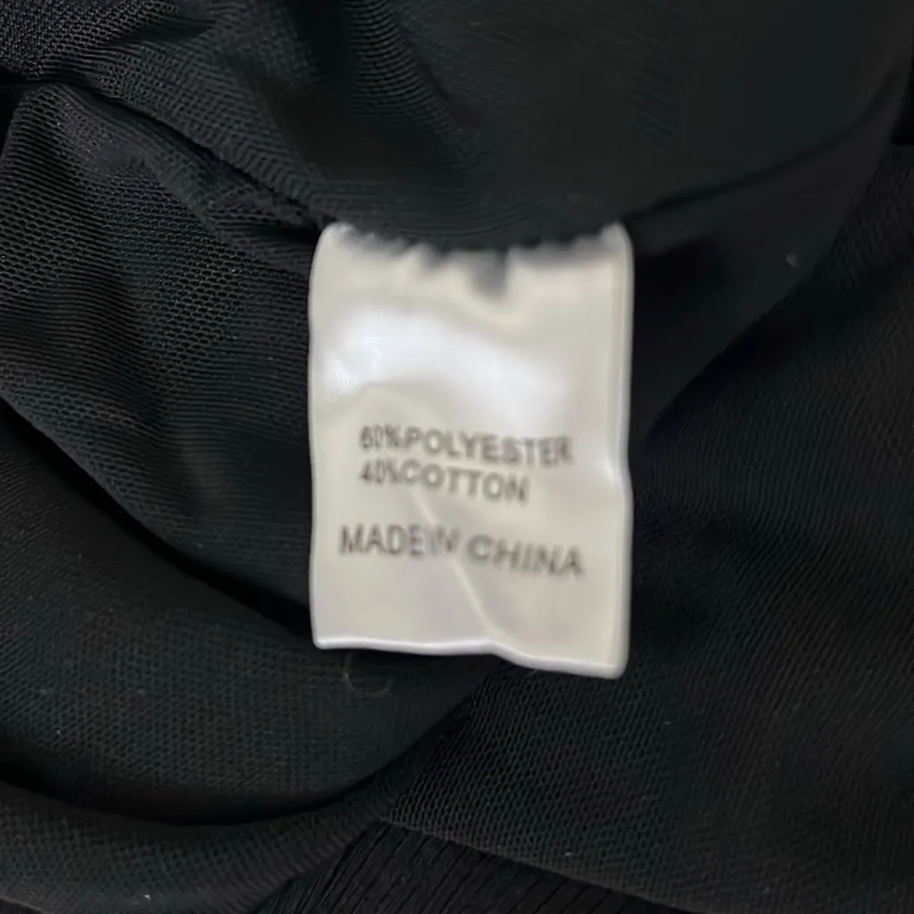 White Fox Boutique Keyhole Black Bodycon Mini Dress Size Medium - Image 9