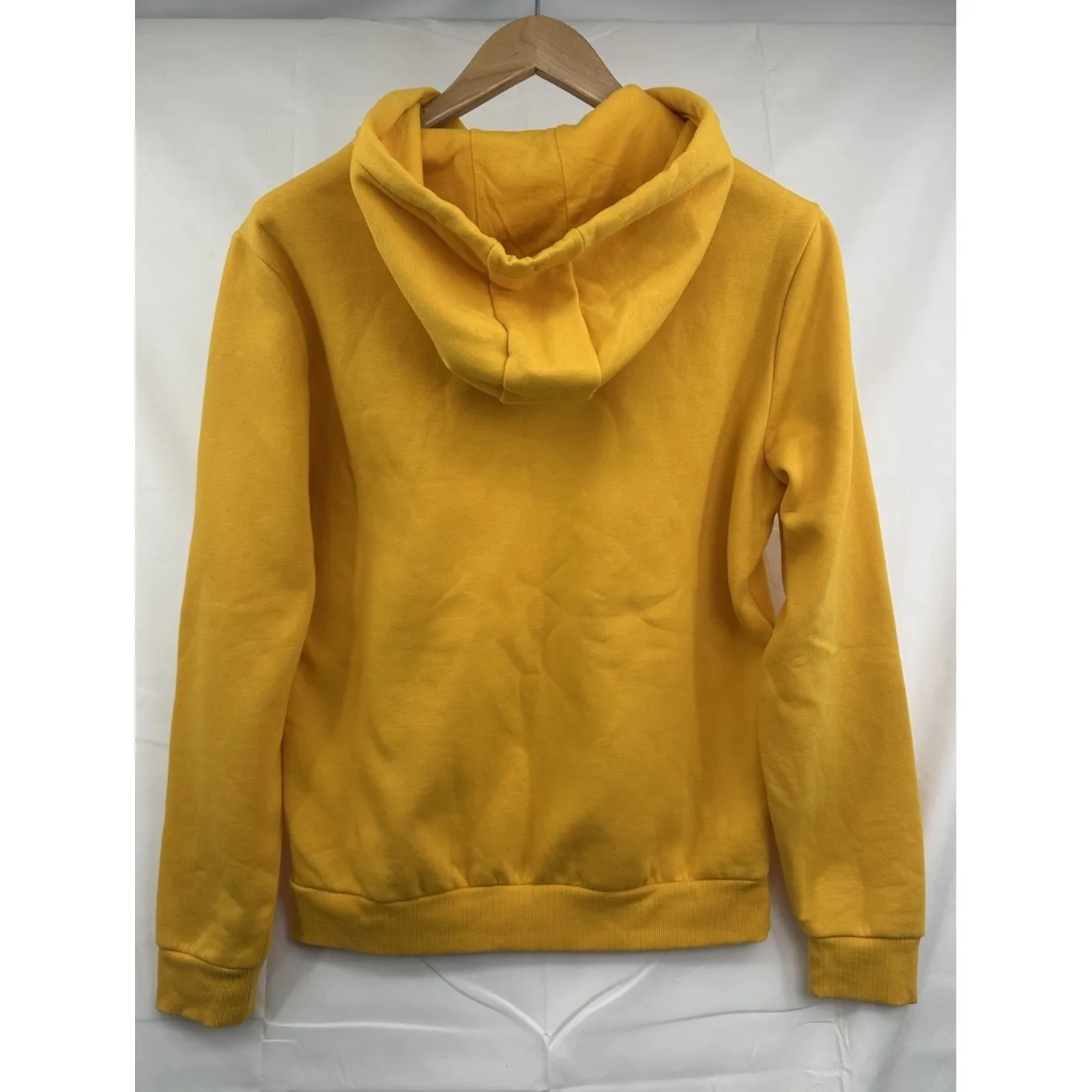 FILA Yellow Sweatshirt Hoodie Kangaroo Pocket Logo Pullover Athletic Medium - Image 3