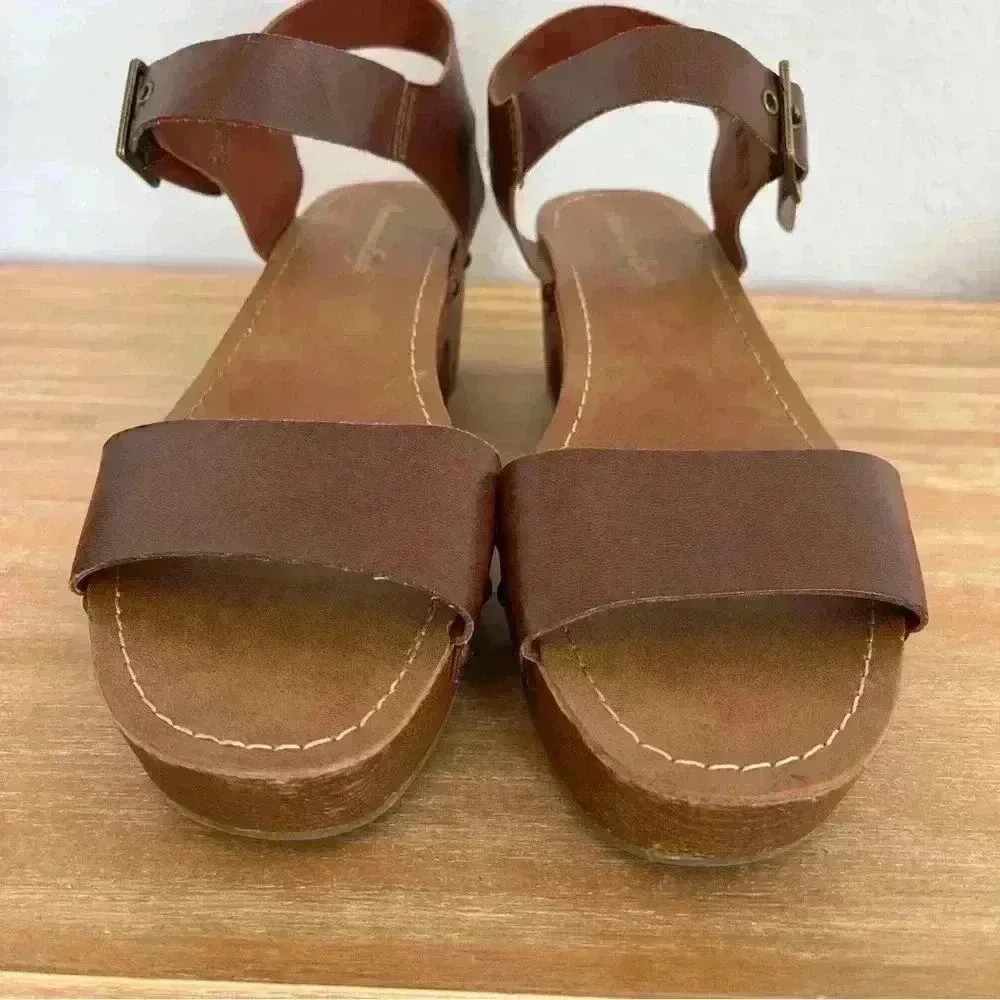 American Eagle 9.5 Women Brown Faux Wood Ankle‎ Strap Clog Heel Platform Sandals - Image 9