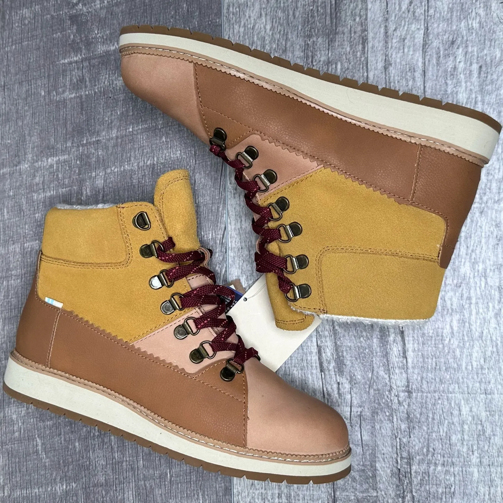 TOMS Mesa Waterproof Boots NEW Womens 7 Honey Brown Oiled Nubuck Suede Mid Calf - Image 3