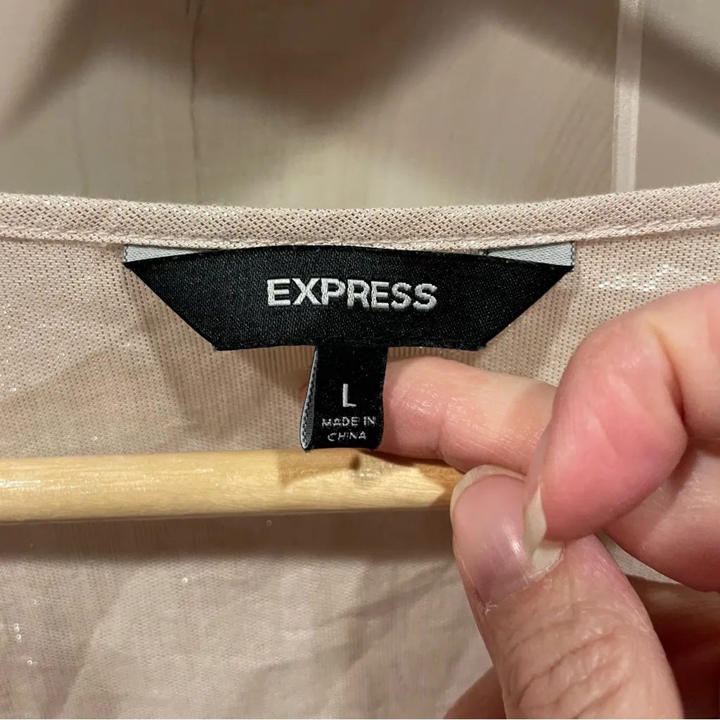 Cute Express pink blush shimmer ruffle collar sleeveless scoop neck flowy top - Image 3