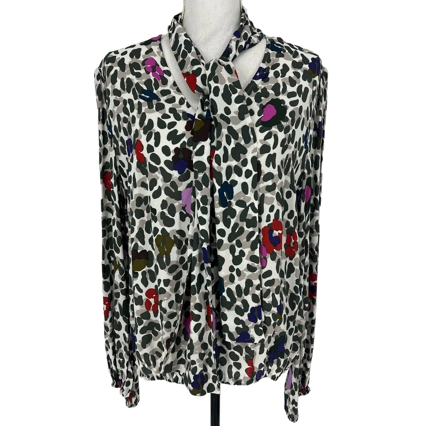 Ted Bak­er Charia Wilder­ness Tie Neck Blouse - Image 6