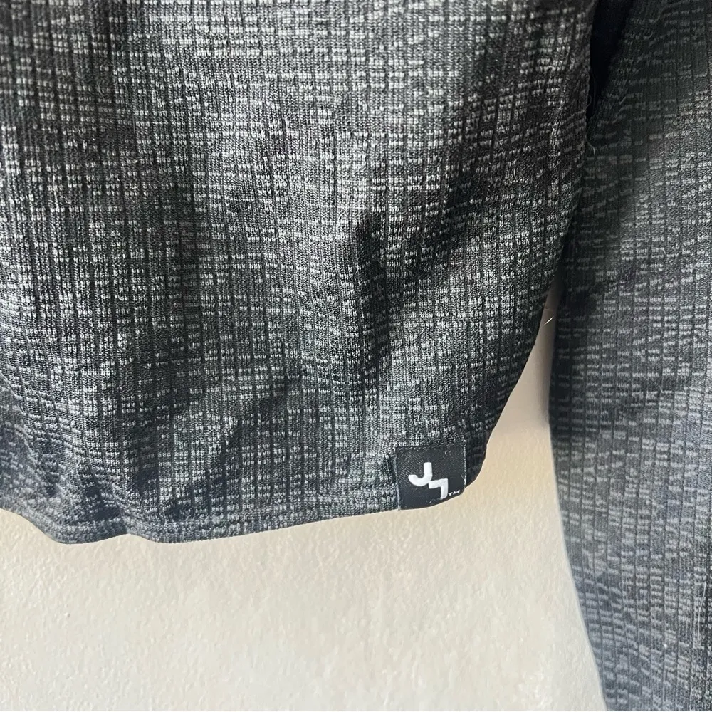 Black and Grey 2 piece matching workout set Size Large - Image 4