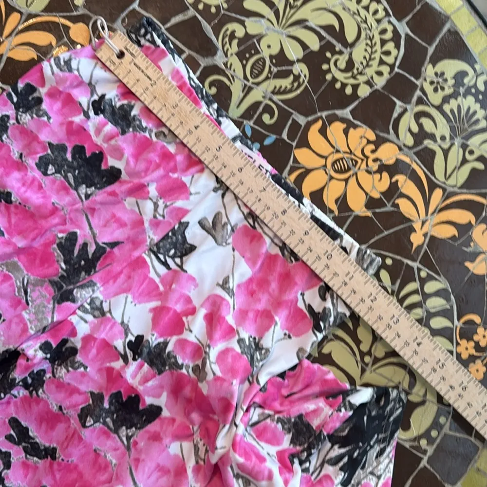 YELETE Floral Pink and Black Women's Leggings Sz: M/L - Image 5