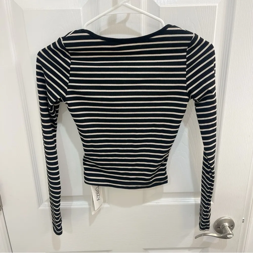 Striped Crew Neck Long Sleeve T-Shirt - Image 3