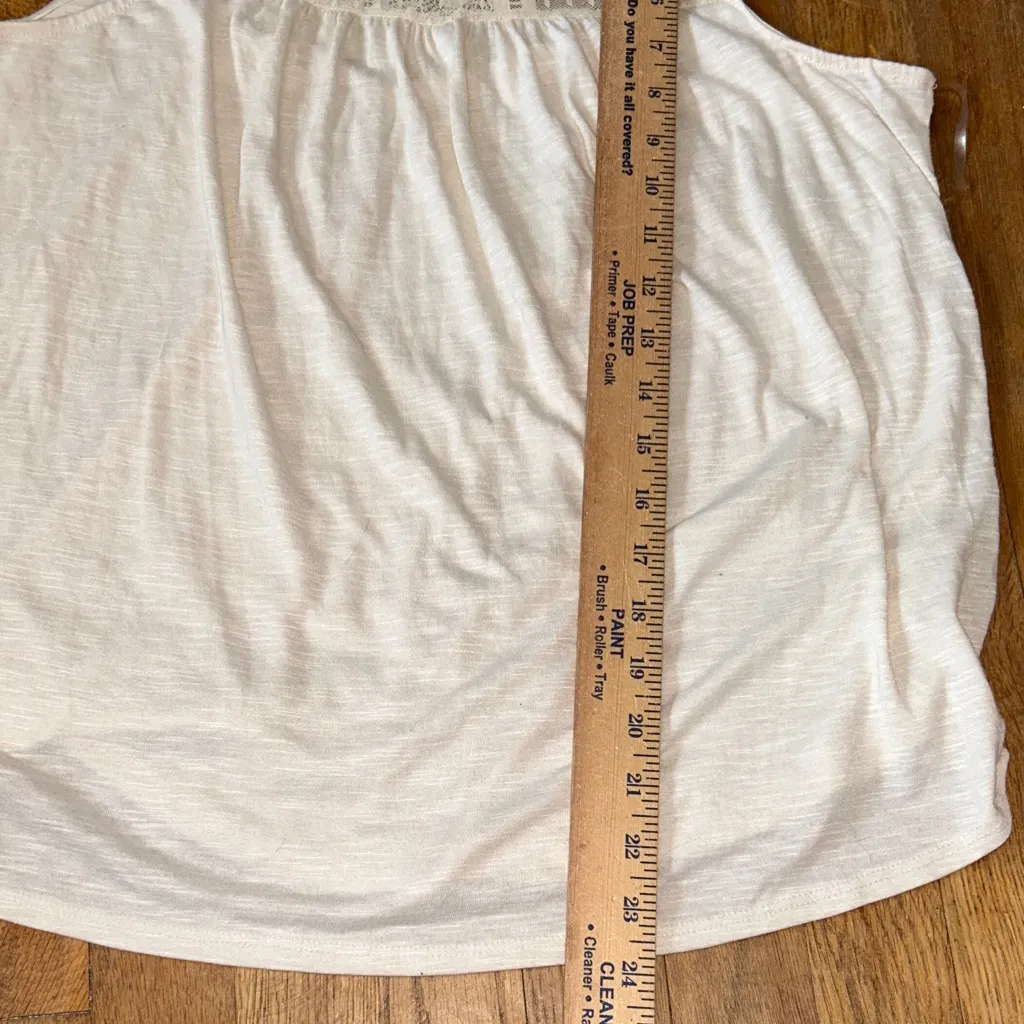 Chic Ivory Lace‎ Sleeveless Top Size XL - Image 7
