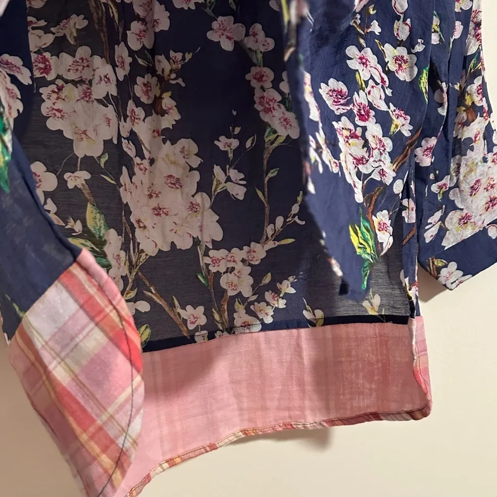 NWT Soft Surroundings Adele Semi-sheer Cherry  blossom blouse tunic button - Image 5