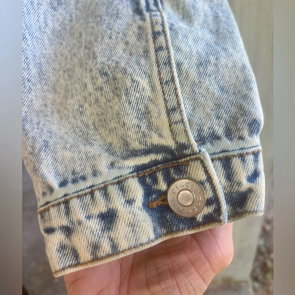 Refuge Acid Wash Denim Jacket With Sherpa Lining Vintage 90s Y2K Size Large Blue - Image 4