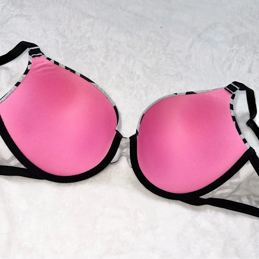PINK Wear Everywhere Push Up Bra! - Image 3